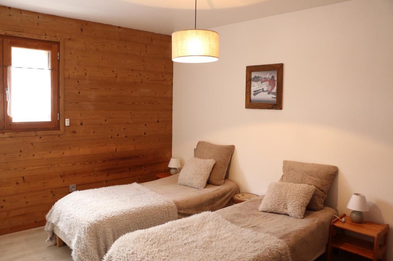 Maison De Village Au Pied Des 3 Vallees Villarlurin ภายนอก รูปภาพ