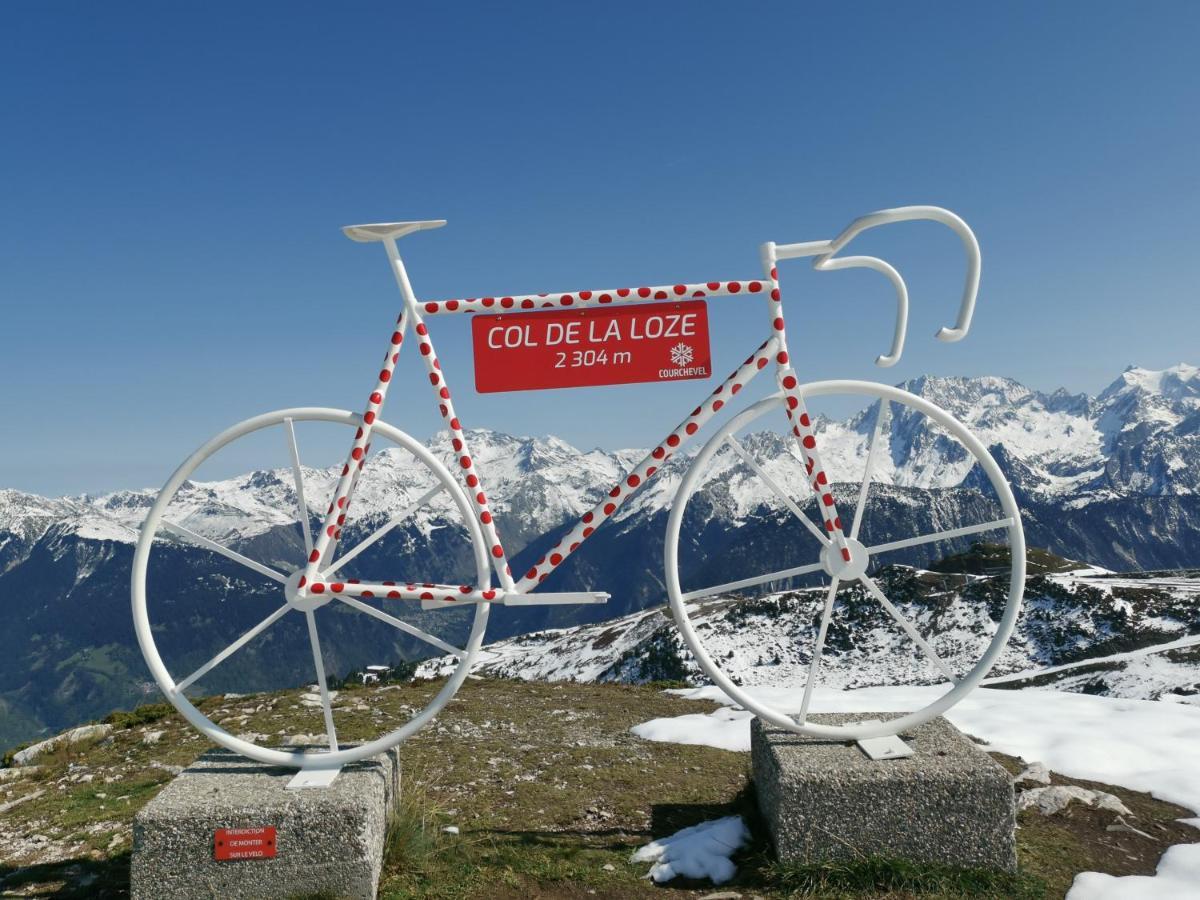 Maison De Village Au Pied Des 3 Vallees Villarlurin ภายนอก รูปภาพ