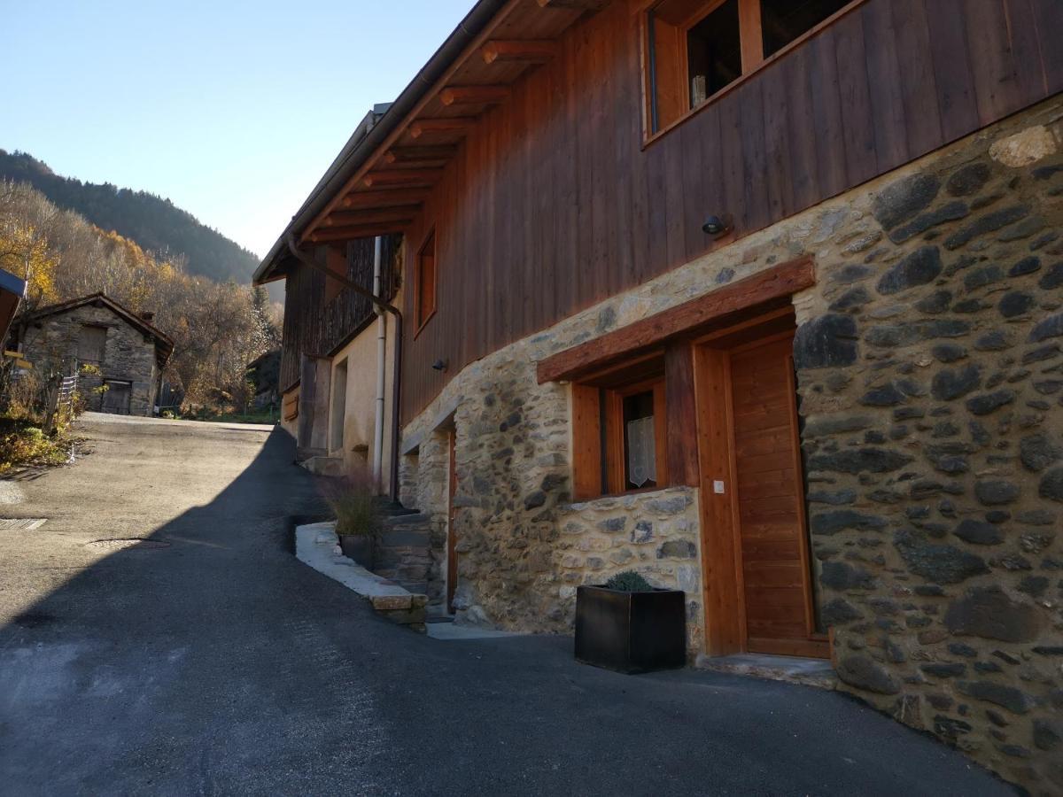 Maison De Village Au Pied Des 3 Vallees Villarlurin ภายนอก รูปภาพ